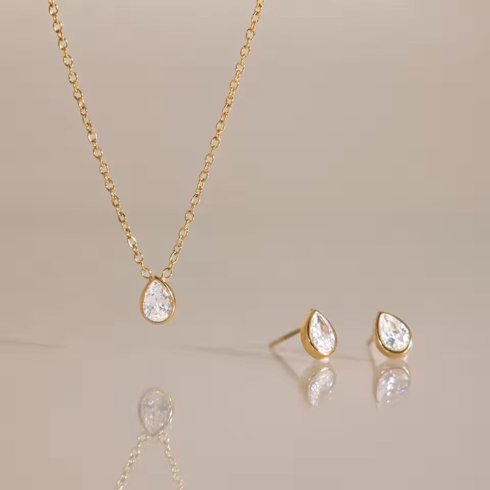 Aideen Teardrop Set