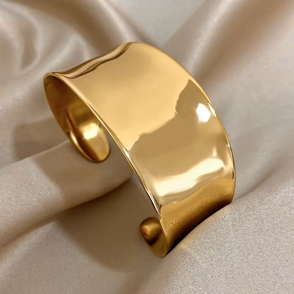 Juno Cuff Bracelet